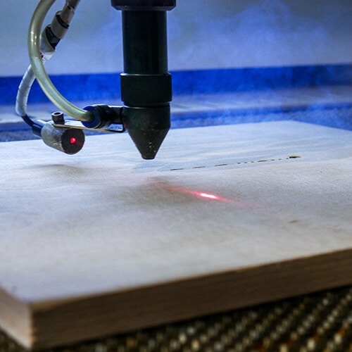 Weni Solution CO2 laser head - plywood cutting
