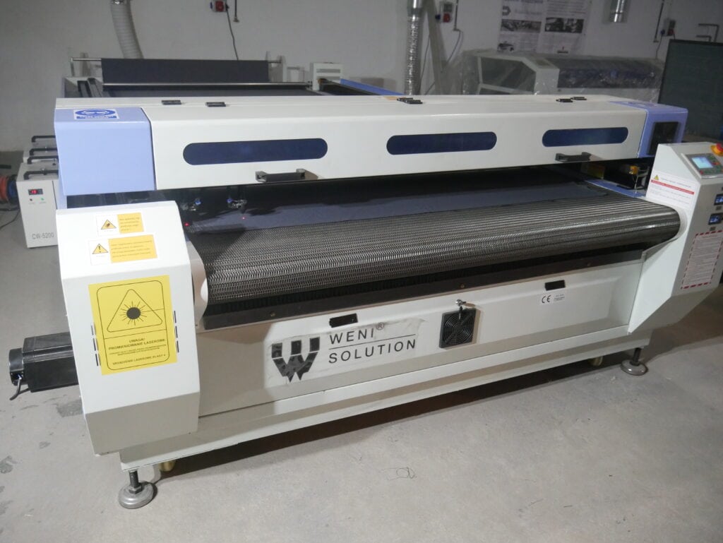 weni solution Realne zdjęcie maszyny laser to cięcia tkanin